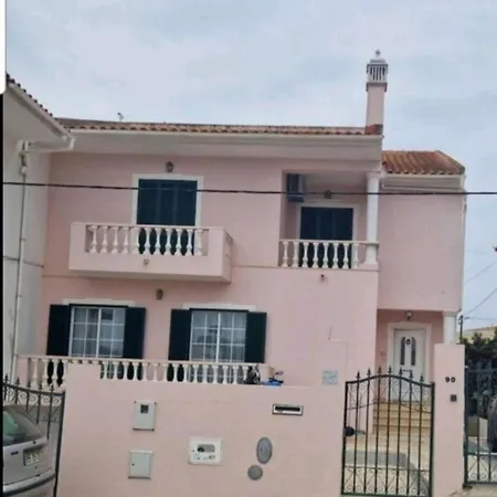 Sleep And Fly District de Faro